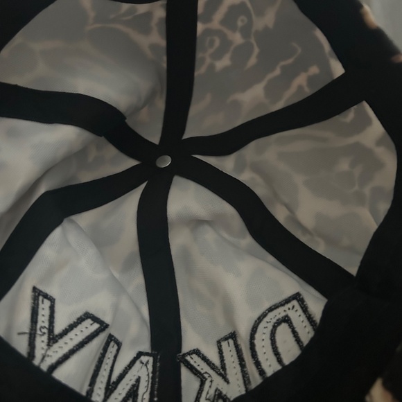 Leopard Hat - Picture 2 of 2